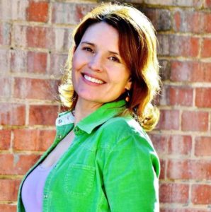 9-Month Group Coaching Package with Chloe Rachel Gallaway [Full-Pay]